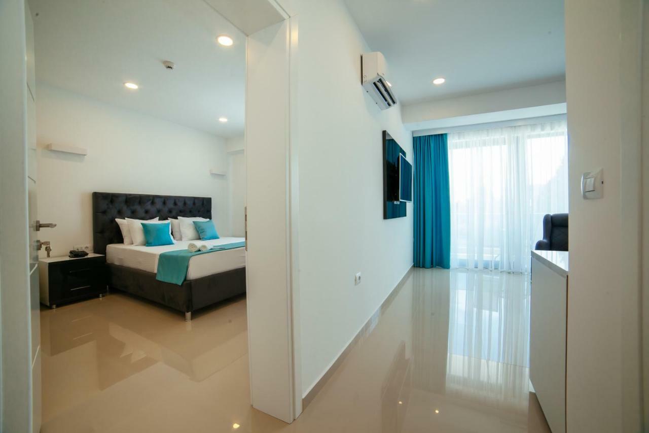 Hotel Ambiente อุลซิน ภายนอก รูปภาพ