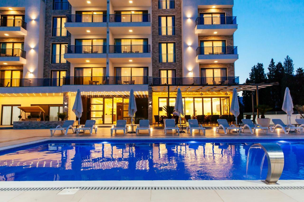 Hotel Ambiente อุลซิน ภายนอก รูปภาพ